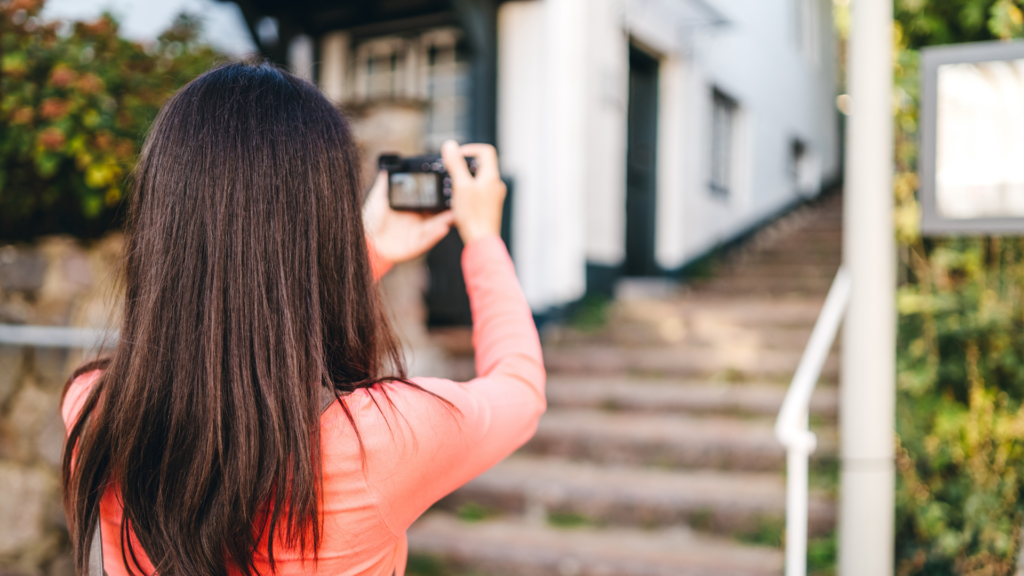 Snelle woning verkoop_Fotografe fotografeert huis